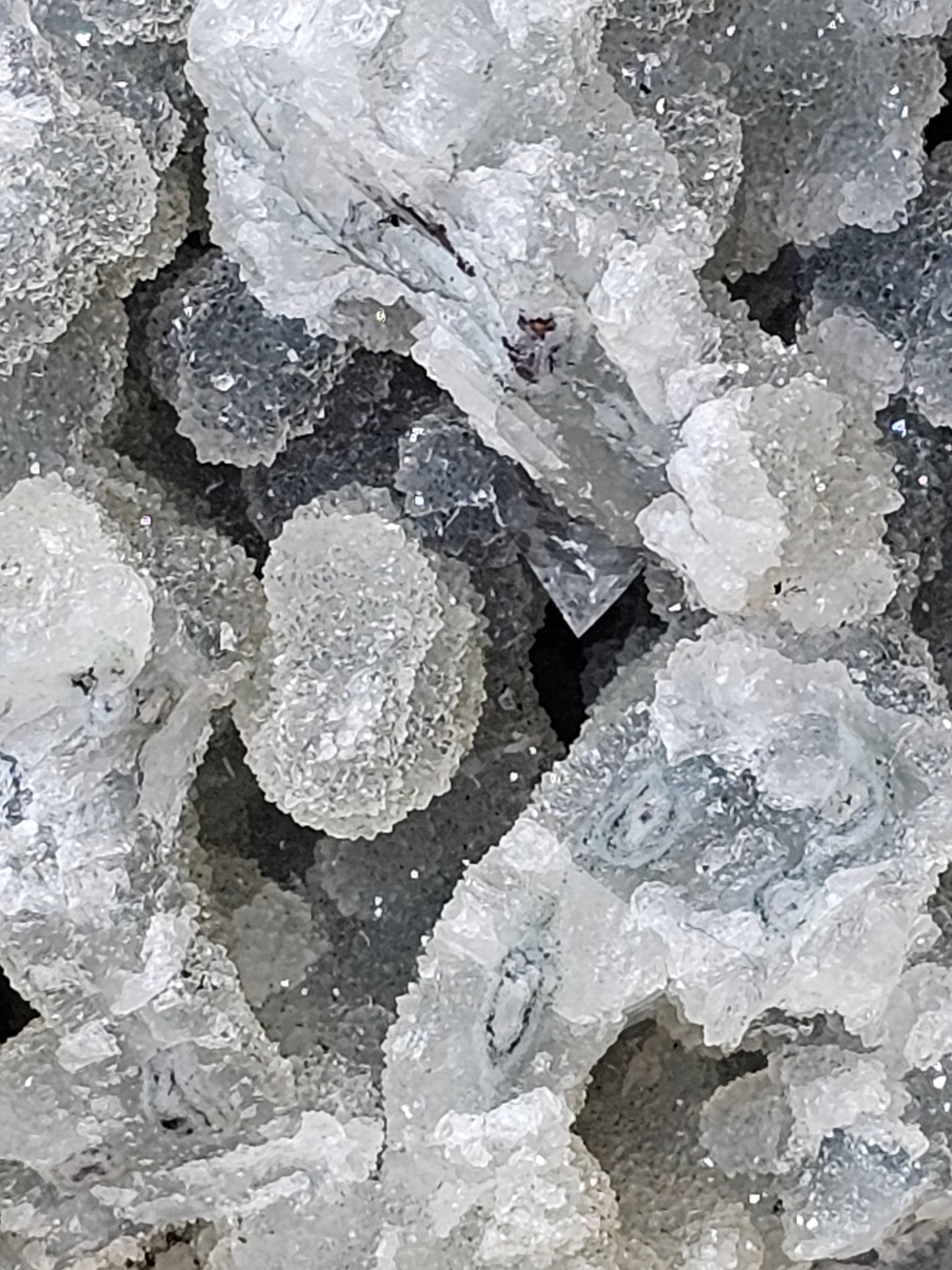 Chalcedon und Apophelite 94a