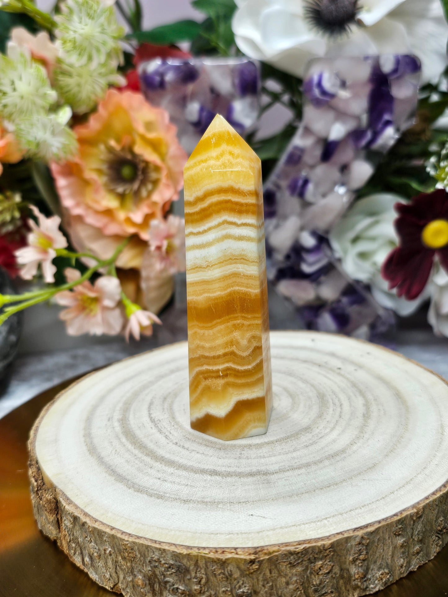 Orangencalcit Turm bware