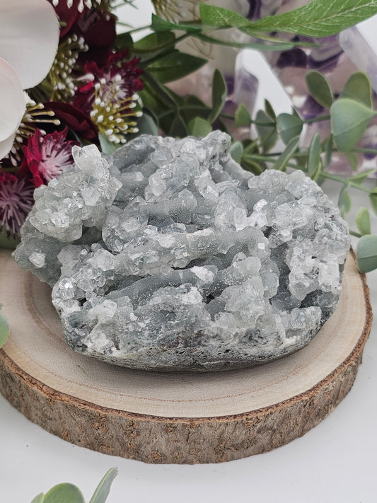 Chalcedon Apophelite